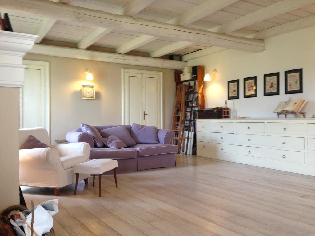B&B Casa Della Musica Vezzano sul Crostolo Bilik gambar